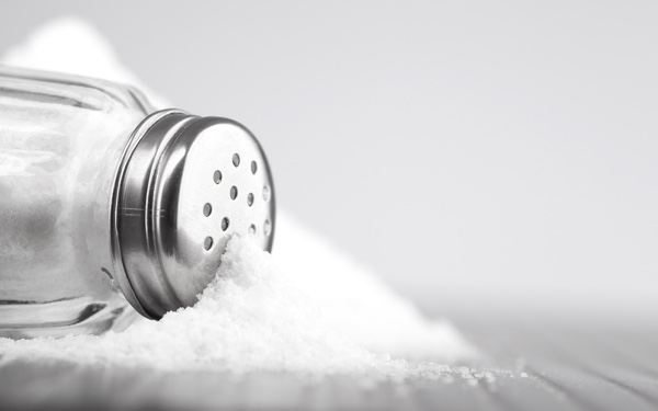 Met deze 5 tips kun je je zoutinname verlagen