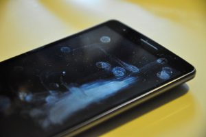Maak je telefoon eens schoon