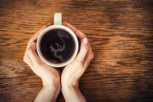 Een pittig bakkie koffie is goed voor de hersenen