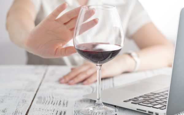10 Tips om deze maand geen alcohol te drinken