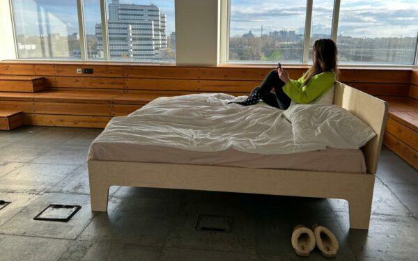 Bed op kantor – foto 4